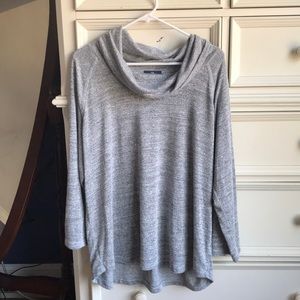 Gap soft, gray shirt